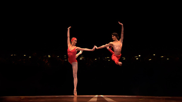 『ダンシング・ベートーヴェン』 -(C) Fondation Maurice Béjart, 2015 -(C) Fondation Béjart Ballet Lausanne, 2015