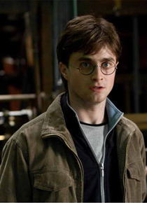 『ハリー・ポッターと死の秘宝 PART2』 -(C) 2011 Warner Bros. Ent. Harry Potter Publishing Rights (C) J.K.R. Harry Potter characters, names and related indicia are trademarks of and (C) Warner Bros. Ent. All Rights Reserved. 