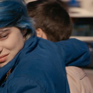 『アデル、ブルーは熱い色』-(C)2013-WILD BUNCH - QUAT’S SOUS FILMS - FRANCE 2 CINEMA - SCOPE PICTURES - RTBF (Télévision belge) - VERTIGO FILMS