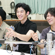 『銀色のシーズン』DVD用コメンタリー収録スタジオにて（左から）玉山鉄二、瑛太、青木崇高