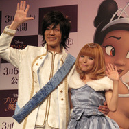 王子様とお姫様の衣裳がお似合い　photo：Yoko Saito