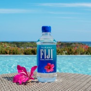 南太平洋の楽園フィジーの完全無添加のナチュラルミネラルウォーター「FIJI Water（フィジーウォーター）」