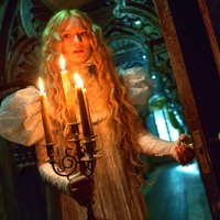 ギレルモ・デル・トロ監督、恐怖の館に映える美しき衣装へのこだわり『クリムゾン・ピーク』 画像
