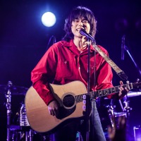 菅田将暉、25歳の誕生日に地元・大阪でライブ！「ドメキス」主題歌を熱唱 画像