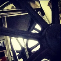 ドクターストップで車椅子生活中のレディー・ガガ、ツイッターに写真を投稿 画像