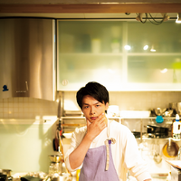 中村倫也、初の料理本発売　“雑炊”作りながら“雑談”「なんとも絶妙な枠組み」 画像