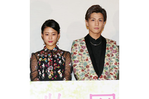 岩田剛典、花柄ジャケットをイジられる「着られるのは日本でひとり！」 画像