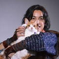 大野拓朗、共演ネコに「かわいすぎる」とメロメロ・画像