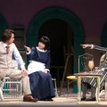 麻生久美子、中村倫也は「心優しい王子さま」 舞台「クラッシャー女中」初日・画像
