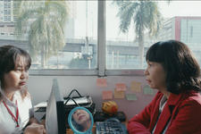 エクスキューズミー、ミス、ミス、ミス