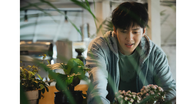 初回配信はイッキ見推奨！「捏造された都市」レビュー 画像