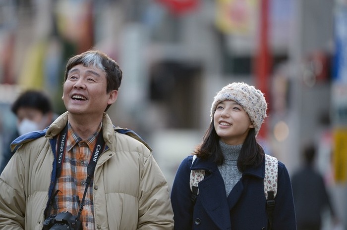 石井杏奈、柳家喬太郎とW主演／『スプリング、ハズ、カム』