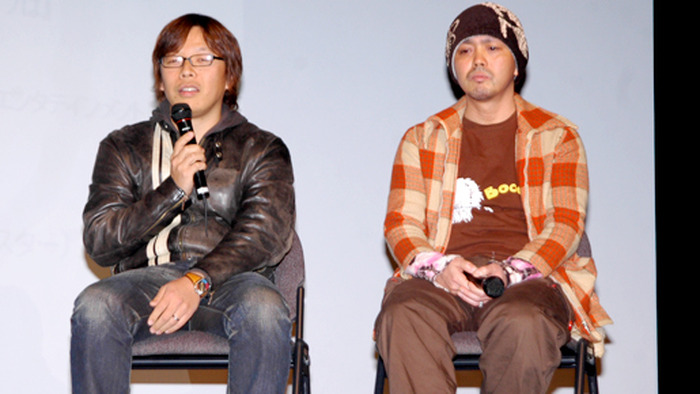『ソラニン』トークイベントに出席した三木孝浩監督（左）と脚本の高橋泉