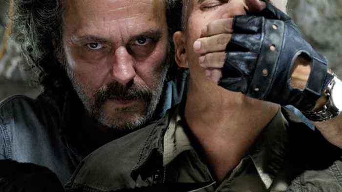 『悪人に平穏なし』 -(C) 2011 Lazona S.L.U, Telecinco Cinema, Manto Films AIE