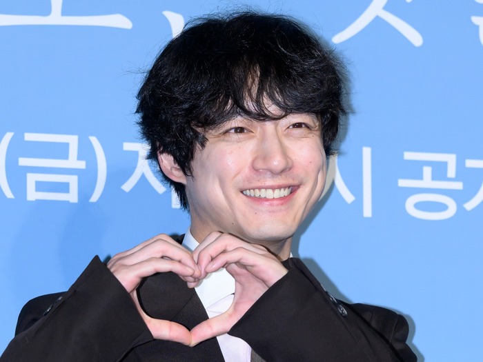 “韓ドラデビュー”を果たした坂口健太郎、韓国一の授賞式「AAA 2024」に参加決定！2年連続の快挙