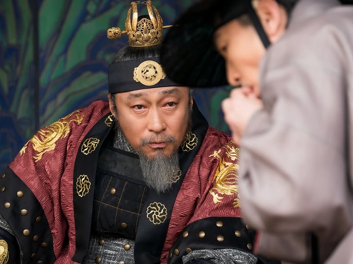 『ミセン』『財閥家の末息子』俳優イ・ソンミン、朝鮮王朝の初代王・李成桂役で存在感放つ!