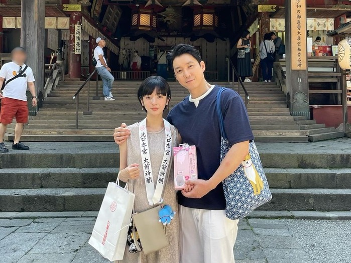 18歳年下の日本人女性と結婚した俳優シム・ヒョンタク、妻とともに楽しむ臨月ライフを公開！名前も発表！