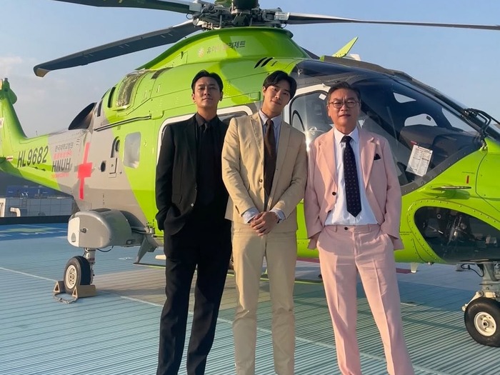 12年ぶりの医療ドラマが大ヒット!俳優チュ・ジフンの“嬉しいサプライズ”が反響【PHOTO】