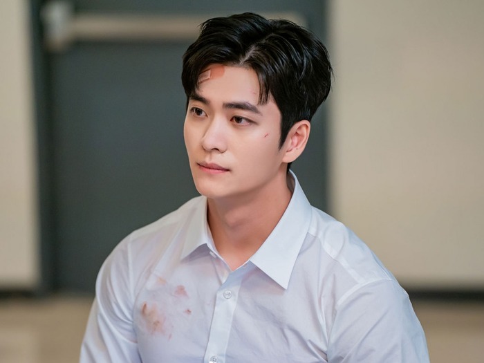 除隊後初作で大ヒット、『ジャガイモ研究所』でカン・テオが五感を刺激する理由とは？