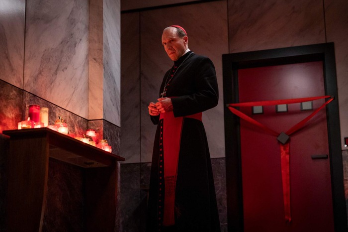 『教皇選挙』© 2024 Conclave Distribution, LLC.