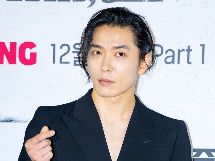 キム・ジェウクがNetflix『呑金/タングム』で完全覚醒、劇中で見せた異次元の存在感