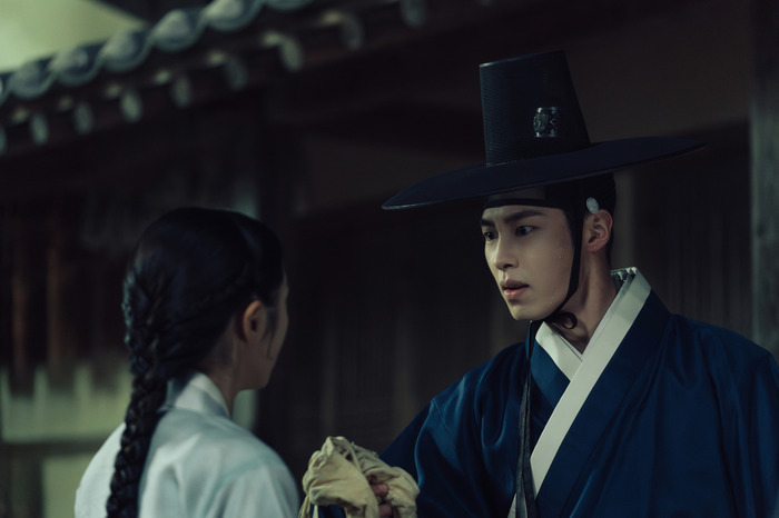 Netflixシリーズ「呑金/タングム」独占配信中