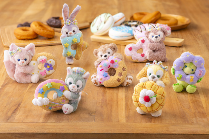 ぬいぐるみバッジ各2,700 円