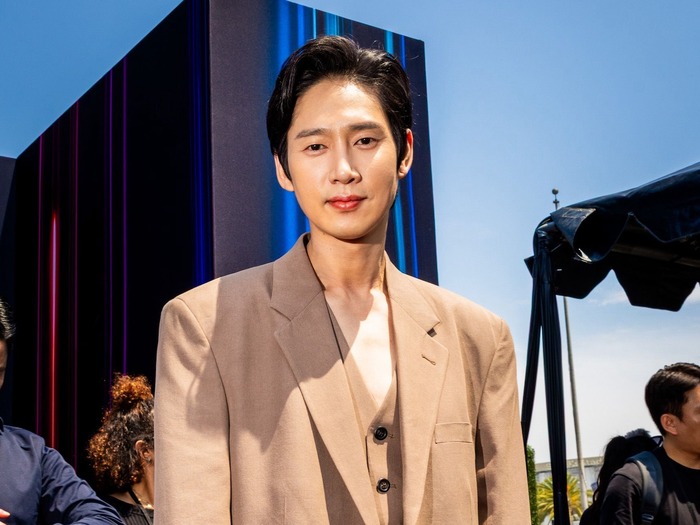 『イカゲーム3』の“ヒョンジュ役” 俳優パク・ソンフン、Netflix米イベントでファンから熱視線!