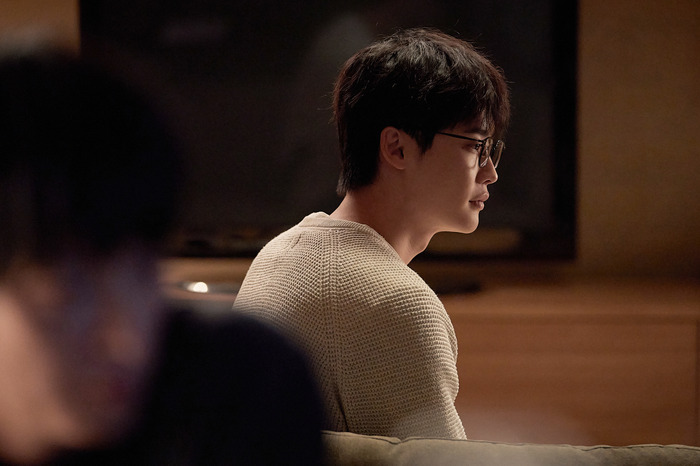 『プロット 殺人設計者』© 2024 NEXT ENTERTAINMENT WORLD & ZIP CINEMA. All Rights Reserved.