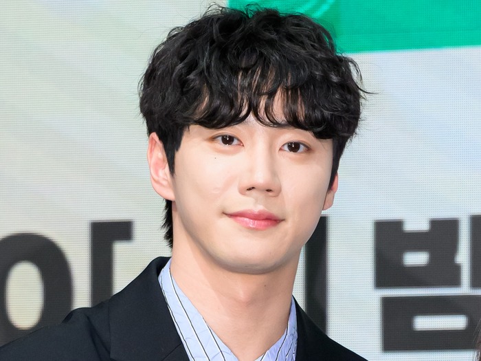 悪役の演技が高評価!イ・ジュニョン、「青龍シリーズアワード」助演賞候補にノミネート