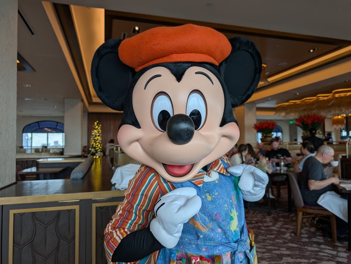 【海外ディズニー】アーティストに扮したミッキーたちと楽しい朝食！人気キャラクター・ダイニングを体験　フロリダ WDW