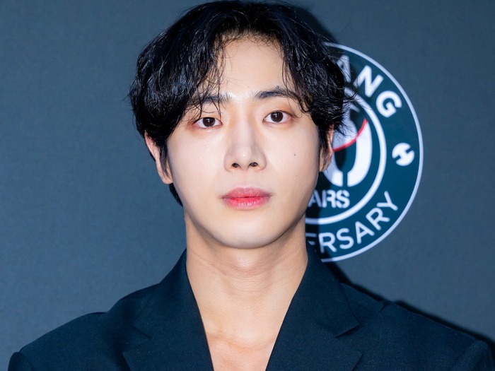 俳優チュ・ヨンウが1位に!『イカゲーム』イ・ジョンジェ、イ・ビョンホンを超え存在感発揮