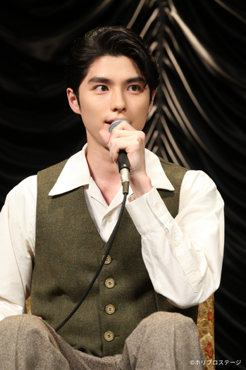 音楽劇「エノケン」　製作：ホリプロ／東宝