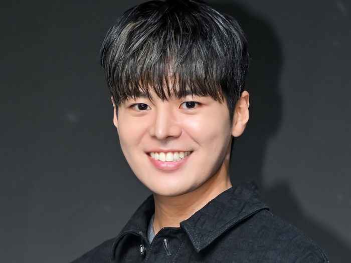 『コッソンビ熱愛史』リョウン、韓国No.1胃腸薬「活命水」モデル就任!広告業界も注目