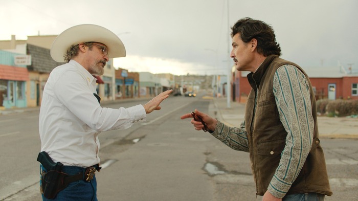 『エディントンへようこそ』(C) 2025 Joe Cross For Mayor Rights LLC. All Rights Reserved.