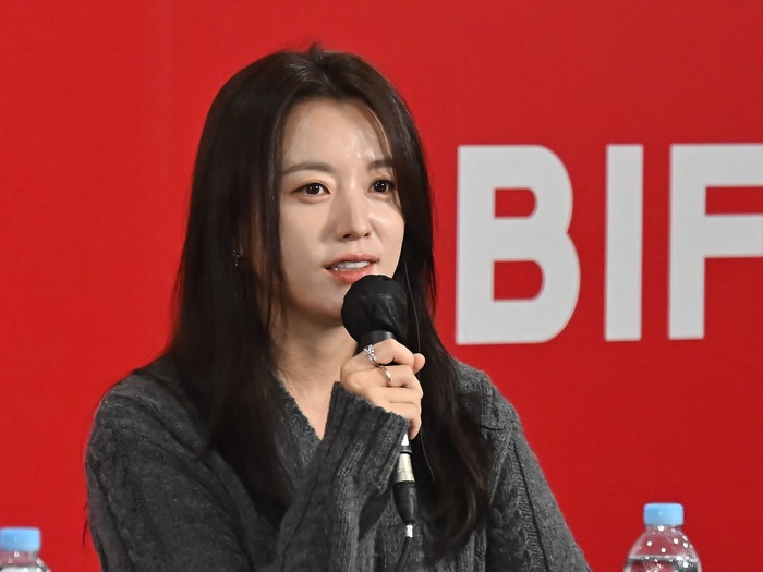 『トンイ』女優ハン・ヒョジュ、“最年少”審査委員としての意気込み「若い視点で公正に…」