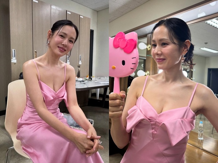 女優ソン・イェジン、可愛さ爆発の“ピンクの女神”に!余裕たっぷりの控え室風景【PHOTO】