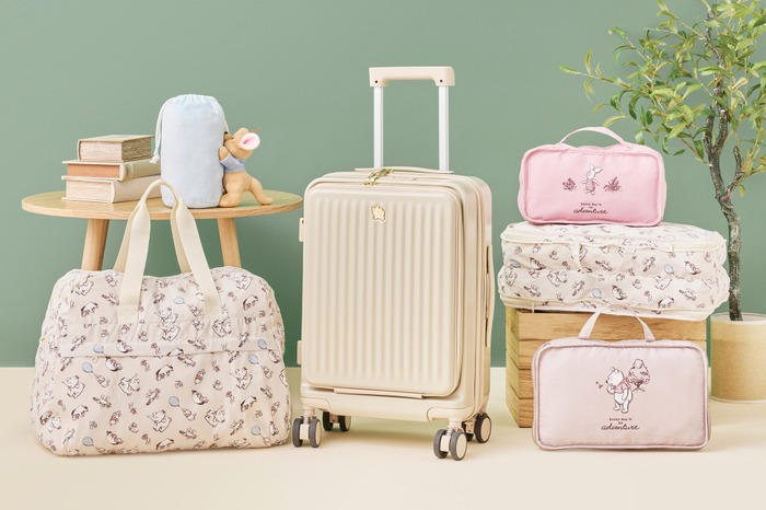「POOH TRAVEL」新コレクション© Disney. Based on the “Winnie the Pooh” works by A.A. Milne and E.H. Shepard.