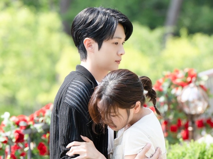 『私と結婚してくれますか？』チェ・ウシク×チョン・ソミン、テラスで交わすハグにドキッ