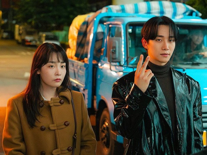 『テプン商事』ジュノ、社内恋愛の予感!キム・ミンハへの告白で動き出す“ロマンス”