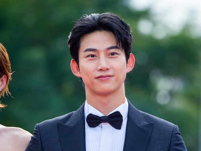 一般人女性と交際中の2PMテギョン、ついに結婚発表！来年春に非公開ウェディングへ