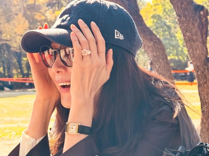 女優チェ・ジウ、秋のお出かけ姿が大反響!プライベートでも隠しきれない“姫オーラ”【PHOTO】