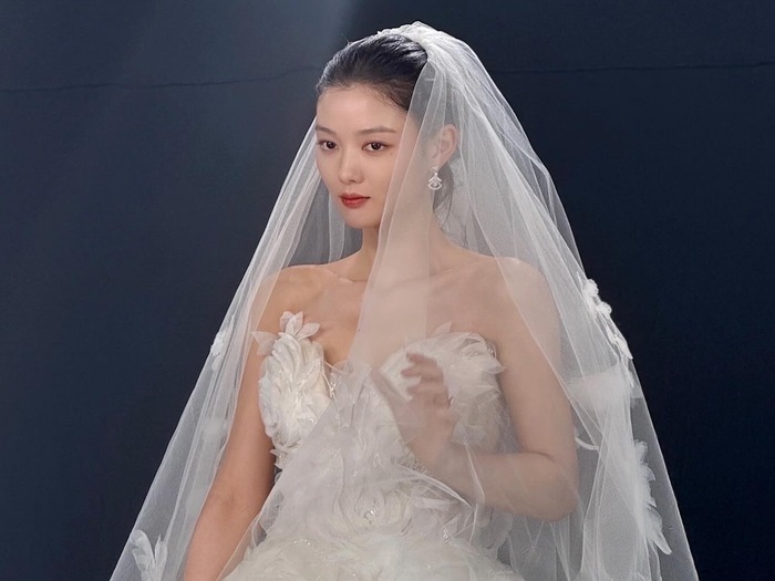 花嫁姿のプレビュー!?『トンイ』名子役キム・ユジョンの“女神ビジュ”にうっとり…【PHOTO】