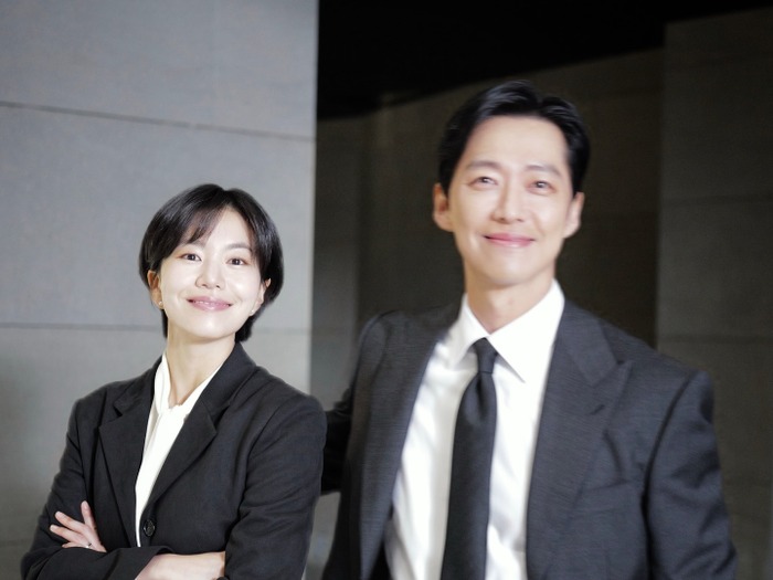 新ドラマ撮影中のナムグン・ミン、感嘆誘う“彫刻ビジュアル”を披露「この鼻筋は反則」【PHOTO】