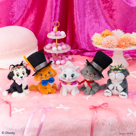 B賞 ぬいぐるみチャーム©Disney