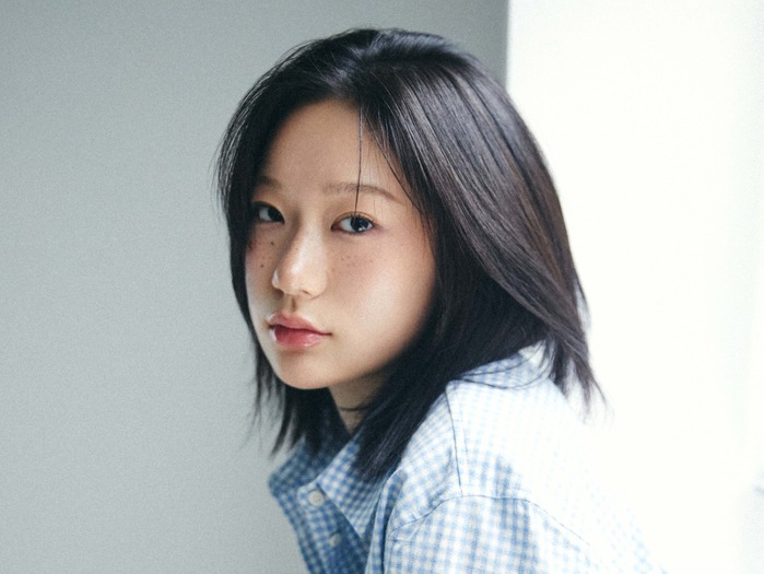 『赤い袖先』出演の新人女優、2PMジュノの事務所に移籍!“兄妹”共演から仲間に