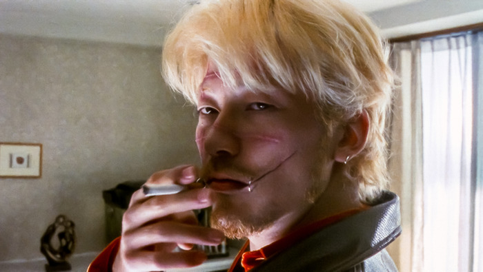 『殺し屋１ ４K』©山本英夫/小学館「殺し屋 1」製作委員会 2001