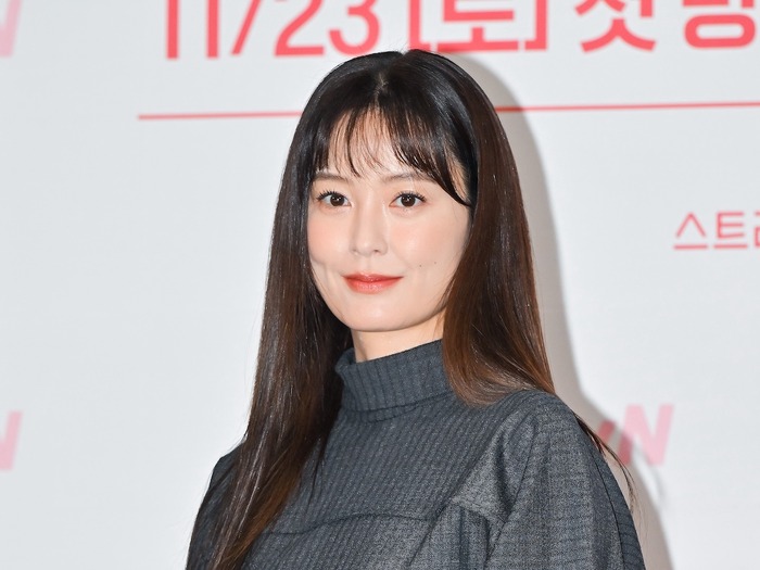 『夫婦の世界』監督の新作でチョン・ユミ、イ・ドンウクが初共演！“より大胆な描写”の噂も