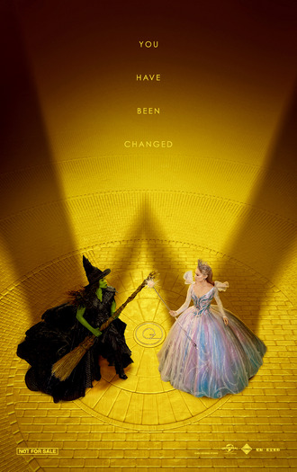 第1弾入場者特典：数量限定＜スペシャルステッカー＞『ウィキッド 永遠の約束』© Universal Studios. All Rights Reserved.