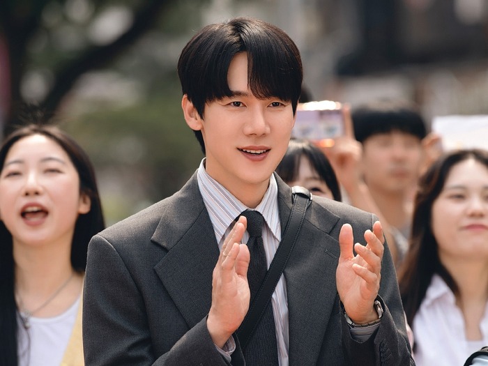 ユ・ヨンソクがIVEを踊る熱演が話題!『シン・イラン法律事務所』視聴率急上昇で“独走”へ